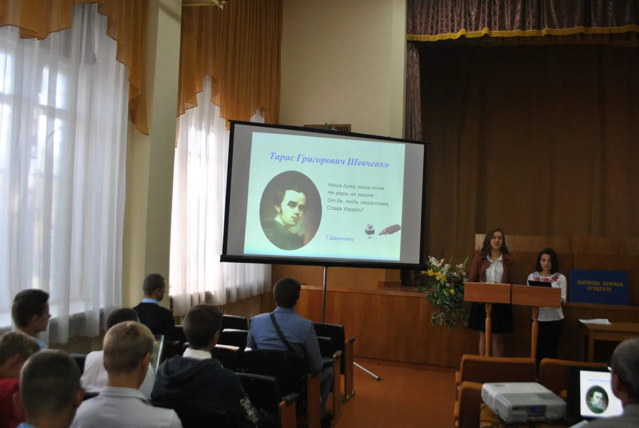 Виховна робота у ВСП “Фаховий коледж будівництва, архітектури та дизайну Поліського національного університету”