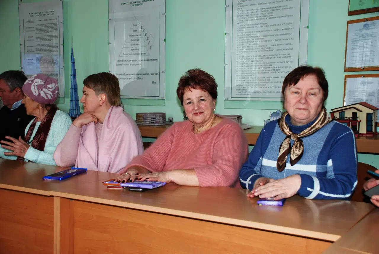 Віталій Петрович Палій привітав жіночий колектив закладу з нагоди 8 Березня