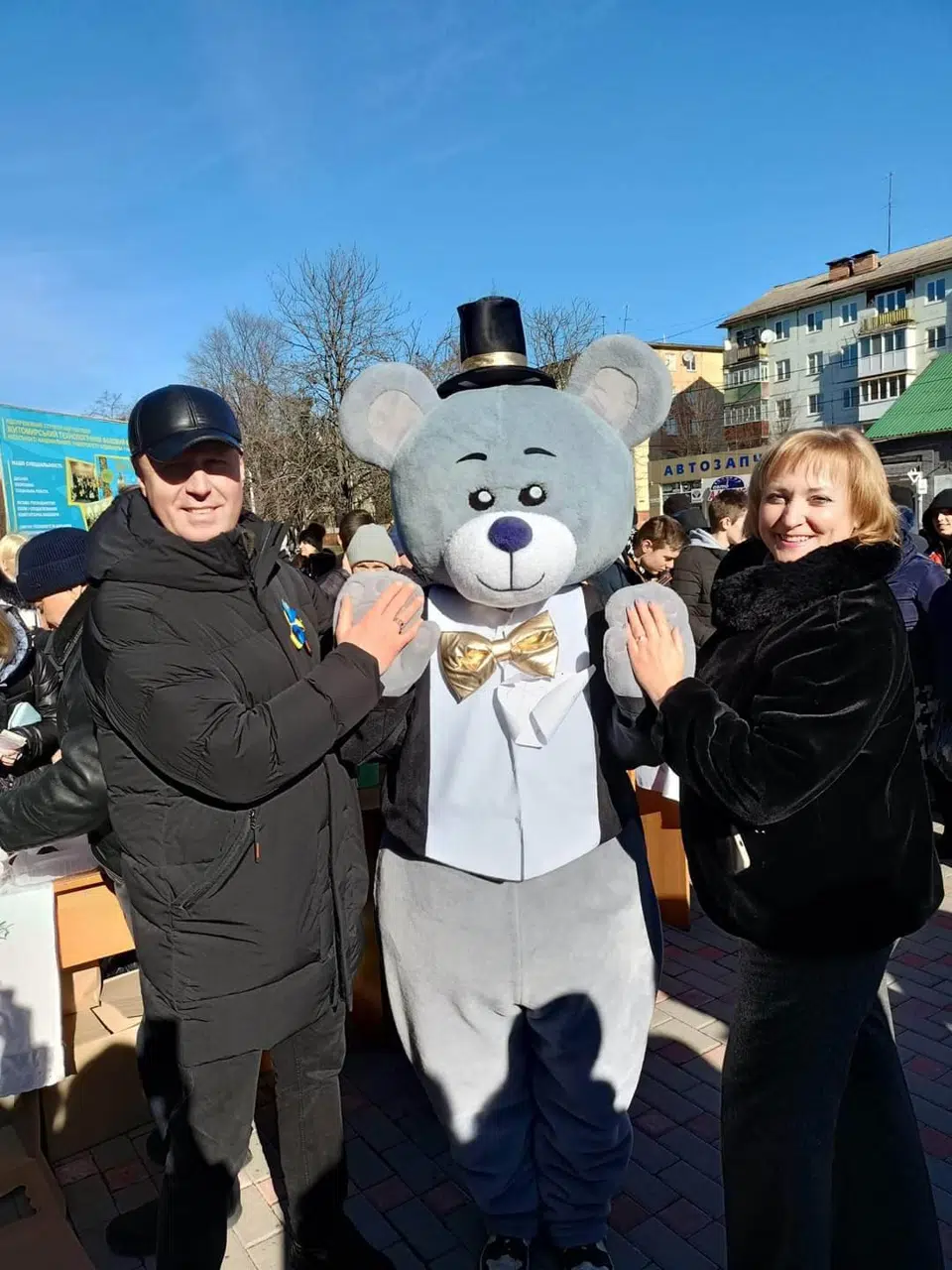 Благодійна ярмарка задля підтримки ЗСУ!