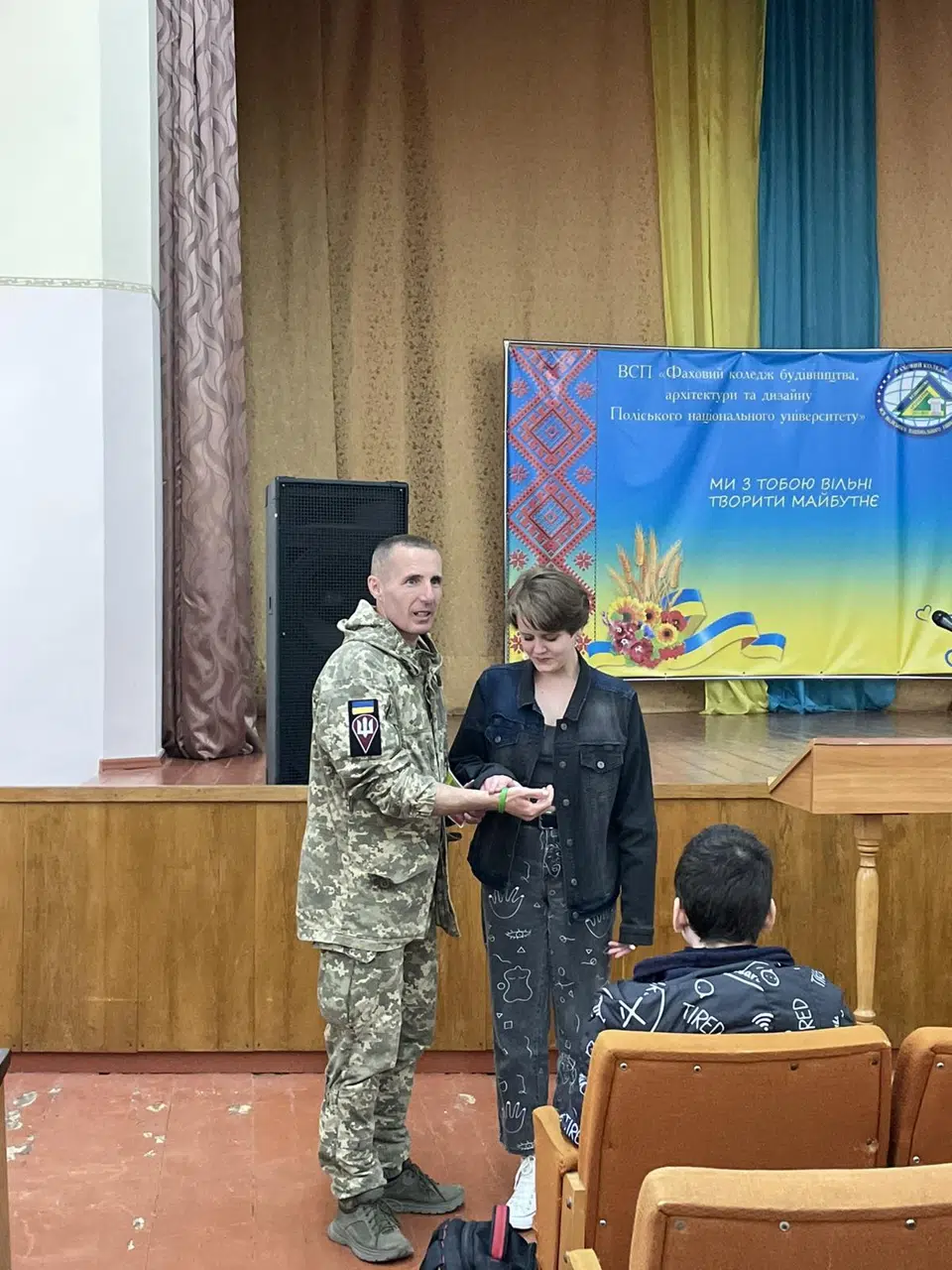 Тренінг на тему “Поведінкові реакції на стресові ситуації. Методи і прийоми самодопомоги”