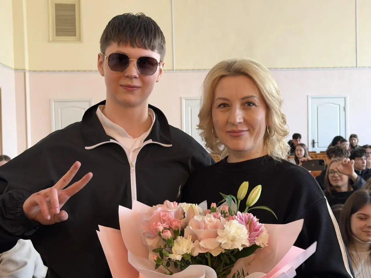 До Міжнародного жіночого дня 8 Березня