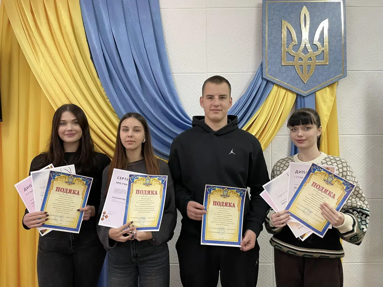 Благодійний ярмарок на допомогу ЗСУ